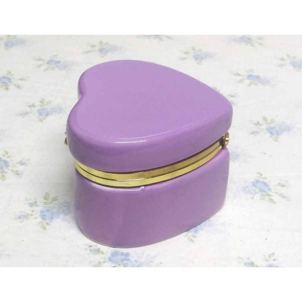 NWT Trinket Box Heart Shaped Hinged Jewelry Box Lavender Gold Ceramic Dish w/Lid